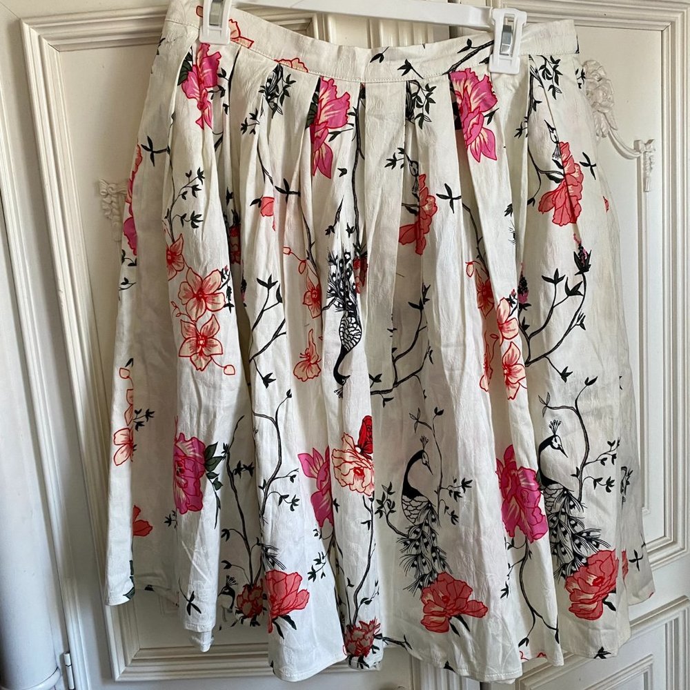 NWT Banned Retro skirt w/ pockets & floral bird pattern, women's size large